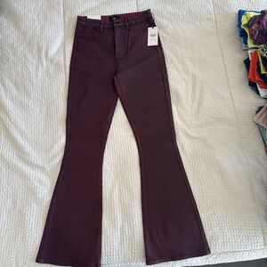 7 For All Mankind High Rise Skinny Boot in Burgundy